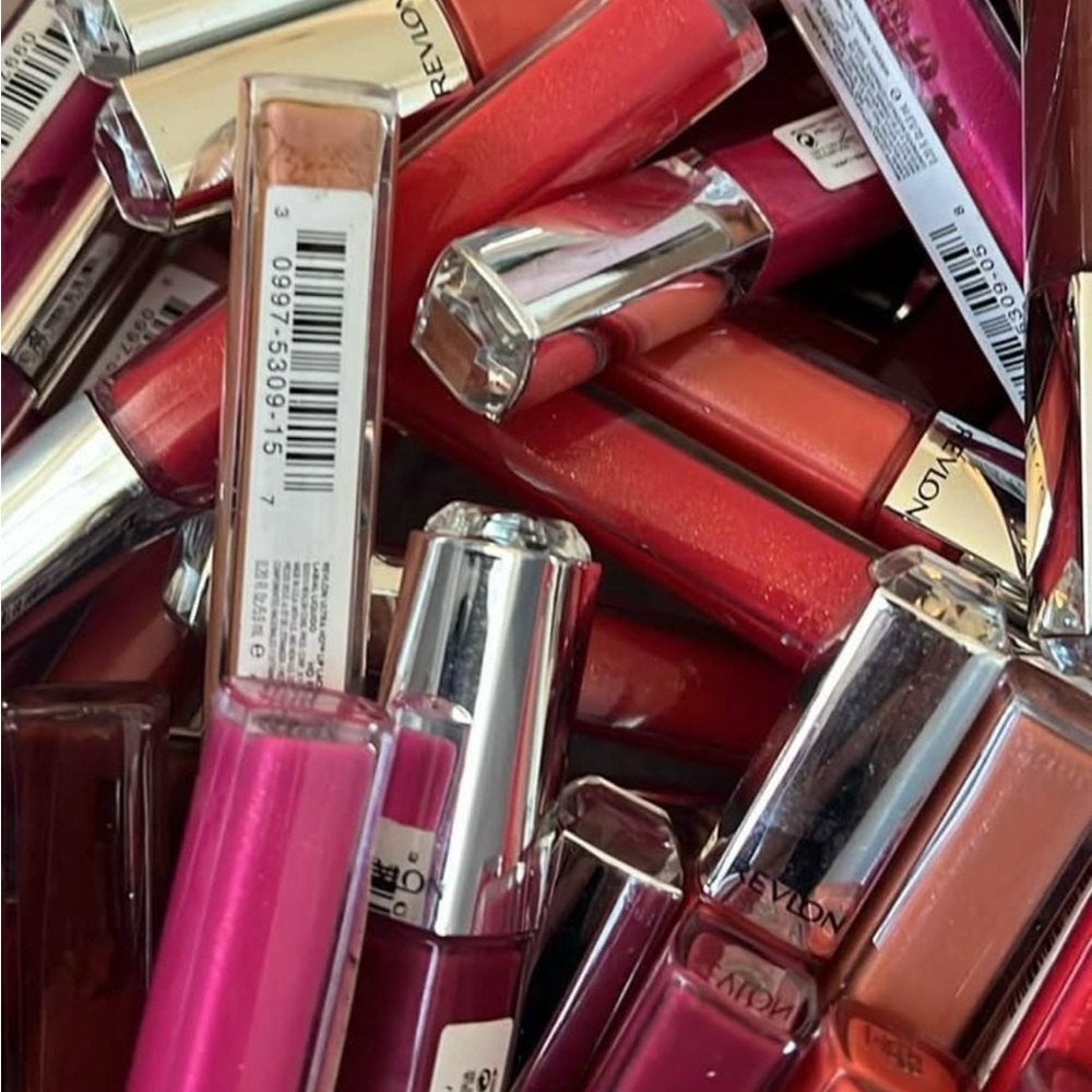 Revlon Ultra HD Lip Lacquer Lip
Color - Lot of 21 assorted shades